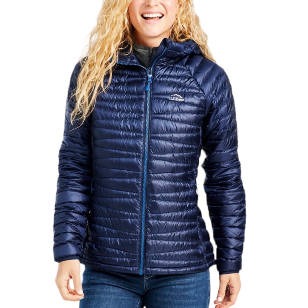 L.L. Bean Women's Ultralight 850 Down Packable Hooded Jacket Navy Size S NWT - Picture 2 of 16